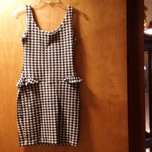 Betsey Johnson houndstooth dress